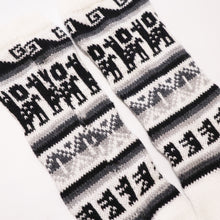 Load image into Gallery viewer, Alpaca Wool Socks Inca and Llama Design Medium White. Socks for Women Fits Sizes 7-9