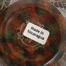 Load image into Gallery viewer, Nicaraguan Ceramic Etched Decorative Bowl Nicaragua Pottery San Juan de Oriente 5.5&quot; Tall