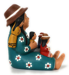 Peruvian Folk Art Pottery Storyteller Country Woman with Kids Figurine Multicolor Ceramic. Andean Version 5" Tall.