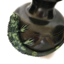 Load image into Gallery viewer, Mexican Decorative Ceramic Oaxaca Black Pottery Vase with Iguana 6.5&quot; Tall