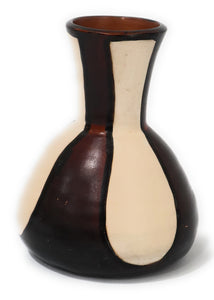 Chulucanas Vase Ivory and Dark Brown Color 6.5" Tall. Signed by Artist Tavara